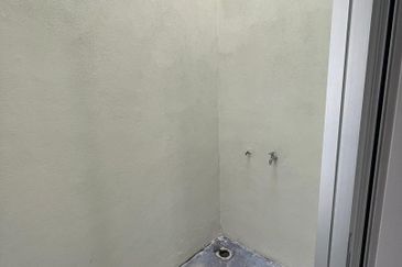 TAMAN BAYU INDERA, LUKUT