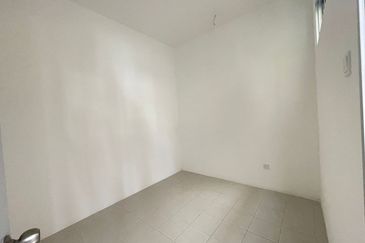 TAMAN BAYU INDERA, LUKUT