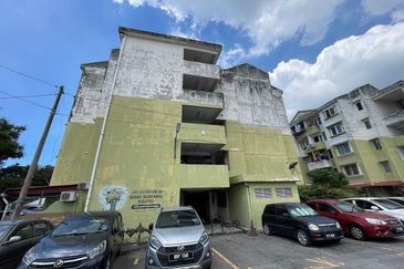 Apartment Permata, Bandar Perda