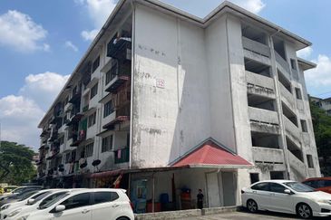 Flat Taman Bunga Negara