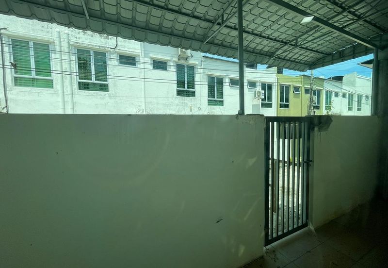 RENOVATED Double Storey Terrace Castora 1 Sendayan