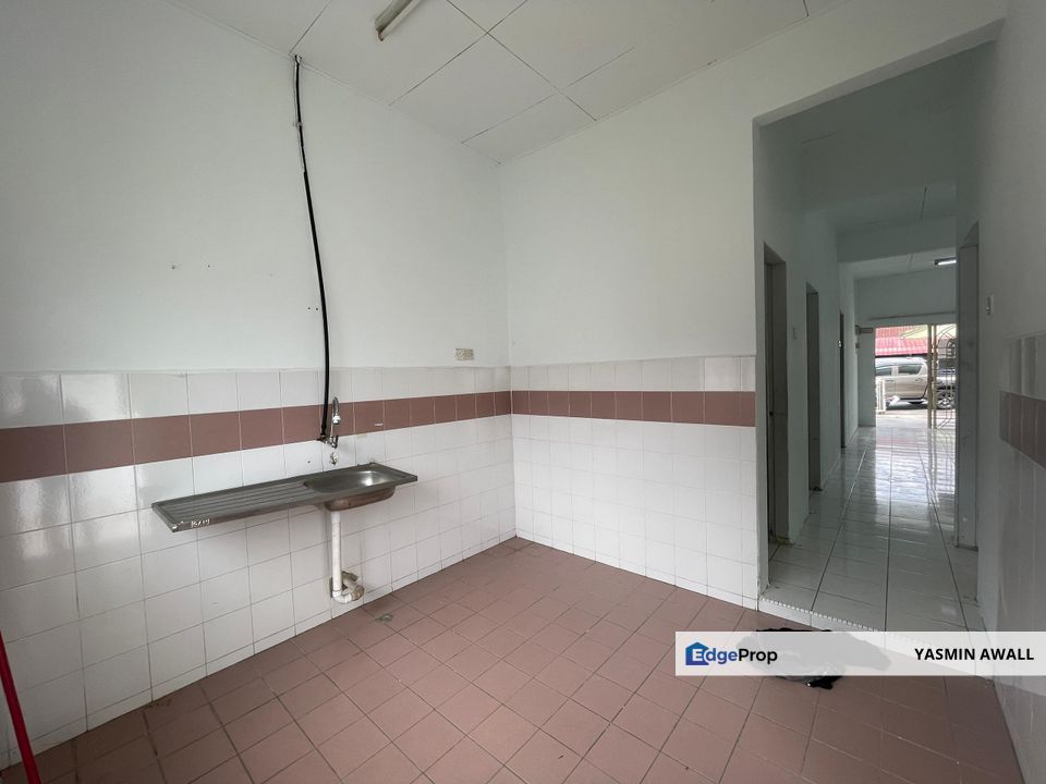 GOOD CONDITION Single Storey Taman Merdeka, Batu Berendam, Melaka, Melaka, Batu Berendam