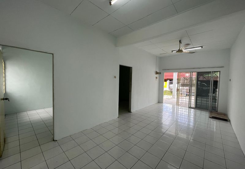 GOOD CONDITION Single Storey Taman Merdeka, Batu Berendam, Melaka