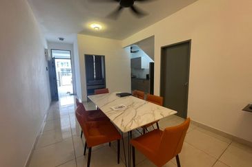 FULLY FURNISHED Townhouse Nilai Perdana