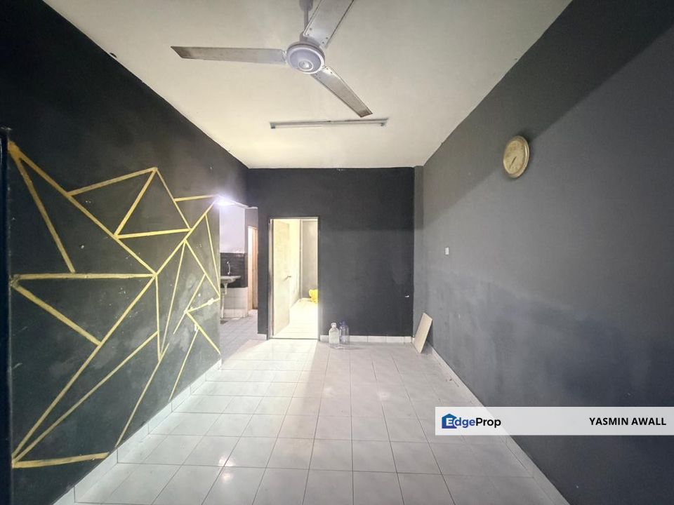 STRATA READY Pangsapuri Nilai 3, Jalan Mekanikal 2, Nilai, Negeri Sembilan, Nilai