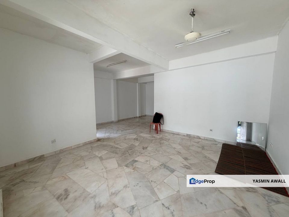 END LOT Double Storey Terrace Taman Pinggiran Senawang  Seremban , Negeri Sembilan, Seremban