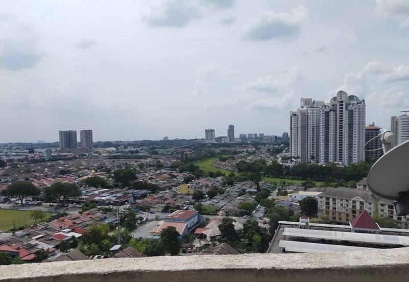 Ridzuan Condominium