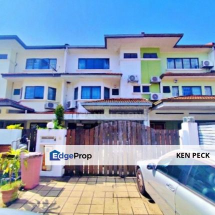 2.5 storey terrace house @ Bandar Utama, Selangor, Petaling Jaya