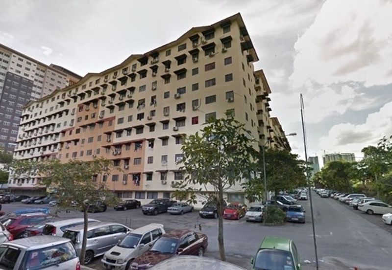 Aman Putra Apartment