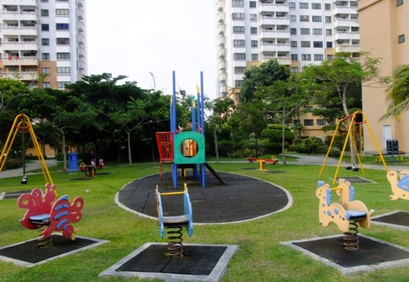 Vista Millennium Condominiums