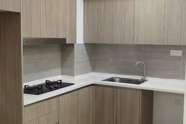 Adria Residence @ Gravit8