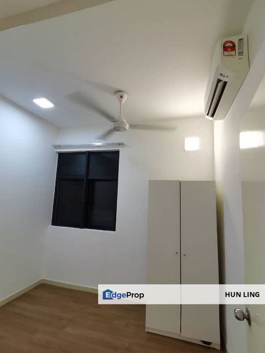 Casa Green Bukit Jalil Condo 3 room 3 bath 2 car park Partially Funish for Sale walk to LRT/kopitiam/minimart, Kuala Lumpur, Bukit Jalil