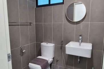 Greenfield Residence