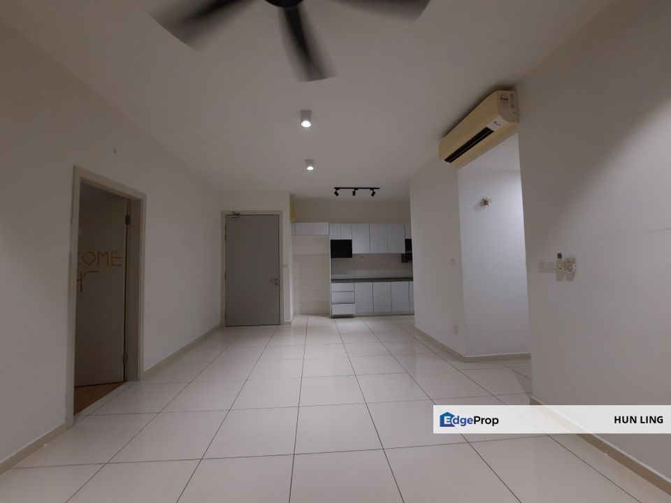 Casa Green Bukit Jalil Ready Move in Partial furnish 3 room 3 bath walk to LRT mamak minimart for Rent , Kuala Lumpur, Bukit Jalil