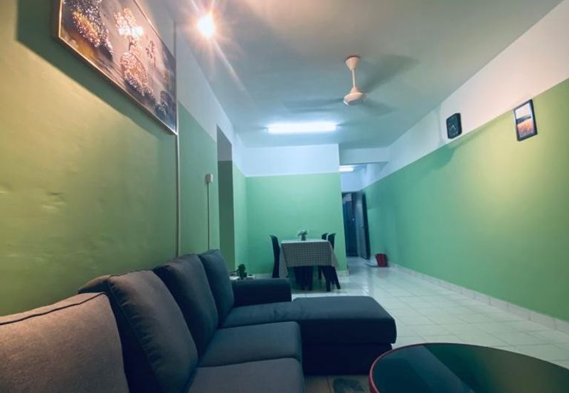 PUNCAK BANYAN CONDOMINIUM