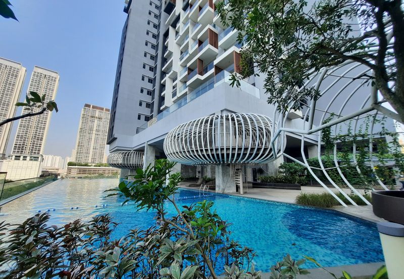 SkyLuxe On The Park @ Bukit Jalil