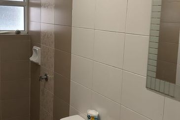 The Zest @ Kinrara 9