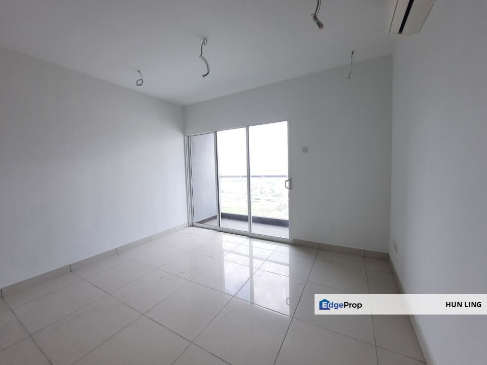 Paraiso Exclusive comer big unit 3 room partially furnish nice Pavilion view for Sale, Kuala Lumpur, Bukit Jalil