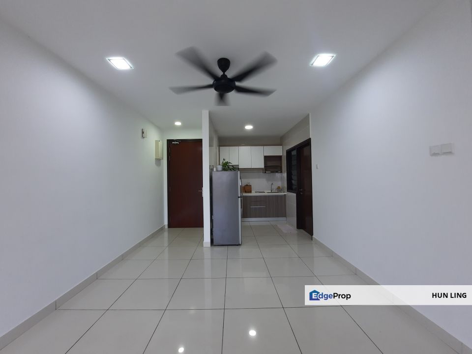 Paraiso @ Pavilion Bukit Jalil 3 room 2 bath with kitchen hood partially furnish for Sale, Kuala Lumpur, Bukit Jalil