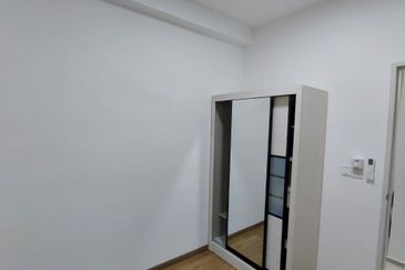 The Tresor @ Gravit 8 *