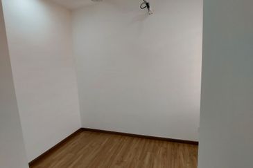 The Tresor @ Gravit 8 *