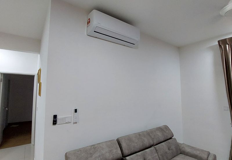 The Tresor @ Gravit 8 *