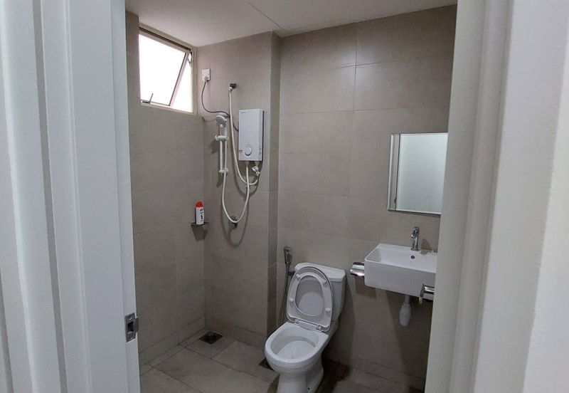 The Tresor @ Gravit 8 *