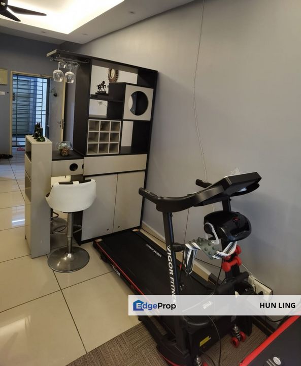 OUG Parklane Old Klang Road fully furnish with 150k reno Ready Move in 3 room 2 bath for rent, Kuala Lumpur, Taman OUG