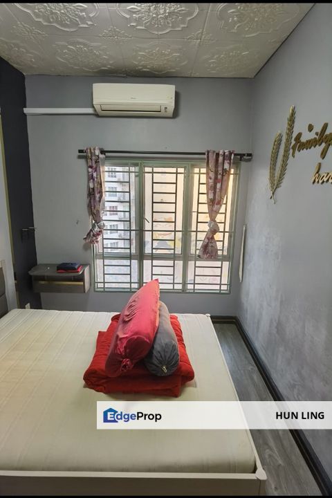 OUG Parklane Old Klang Road fully furnish with 150k reno Ready Move in 3 room 2 bath for rent, Kuala Lumpur, Taman OUG