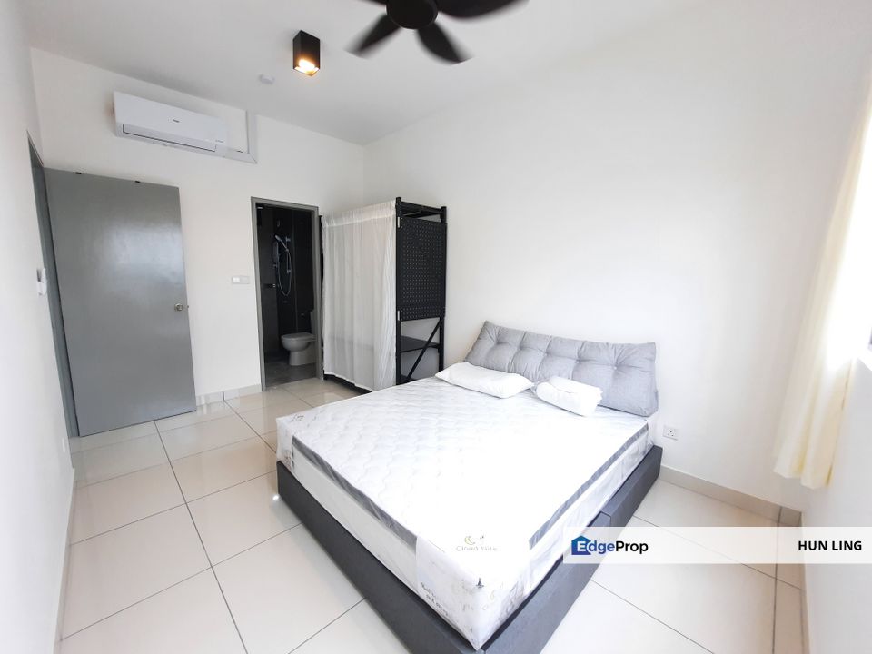 Traders Park Condo 3 +1 room 2 car park ready move in for rent doorstep to many cafe/restaurant, Selangor, Cheras