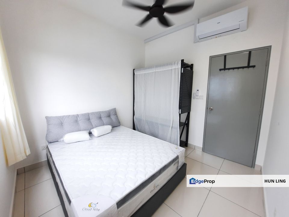 Traders Park Cheras condo Brand new Fully furnish 3+1 room 2 car park ready move in walk to cafe restaurant for rent, Selangor, Cheras