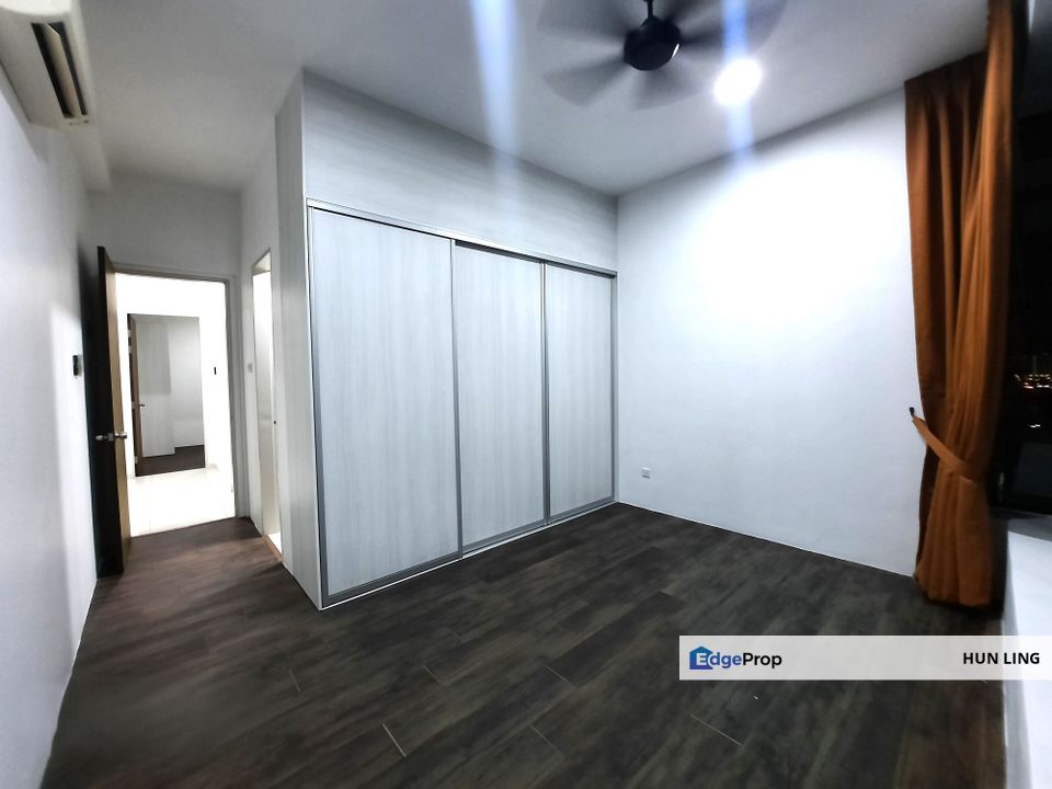 City of Green Bukit Serdang 3 +1 room 3 bath partially furnish for rent near APU, Selangor, Seri Kembangan