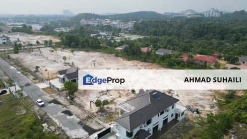 LOT BANGLO STRATEGIK BELAKANG PETRON BANDAR BARU SALAK TINGGI , Selangor, Sepang