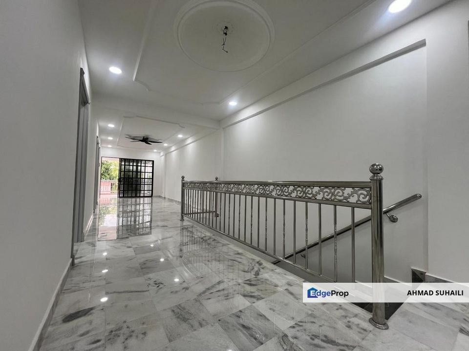 𝗧𝗘𝗥𝗘𝗦 𝟮 𝗧𝗜𝗡𝗚𝗞𝗔𝗧 𝗘𝗡𝗗 𝗟𝗢𝗧 𝗙𝗔𝗖𝗜𝗡𝗚 𝗢𝗣𝗘𝗡 TAMAN SELASIH 𝗨𝗡𝗧𝗨𝗞 𝗗𝗜𝗠𝗜𝗟𝗜𝗞𝗜, Selangor, Batu Caves 