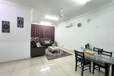 Boulevard Serviced Apartment