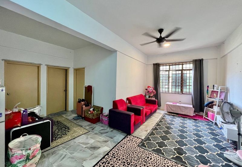 Pangsapuri Sri Pelangi