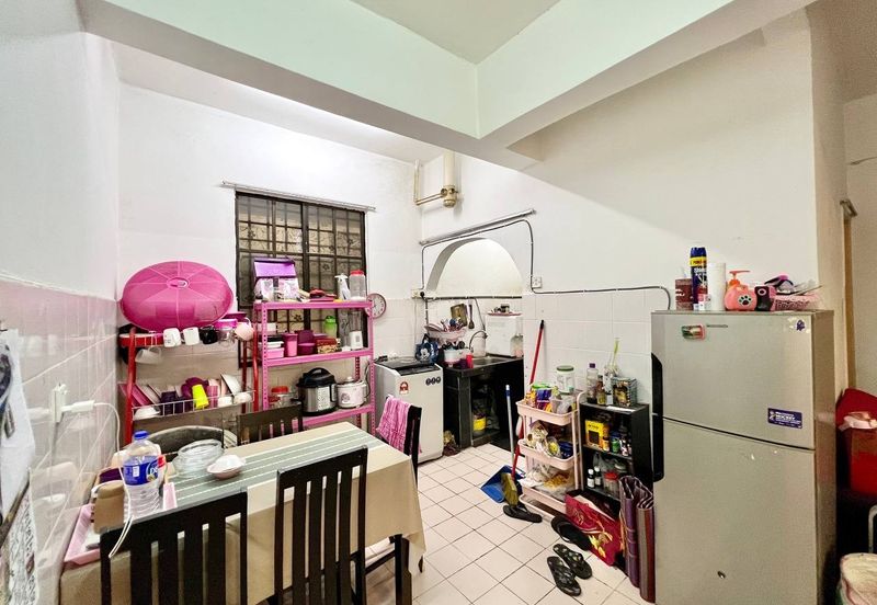 Pangsapuri Sri Pelangi