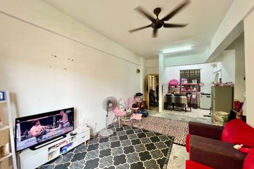 Pangsapuri Sri Pelangi