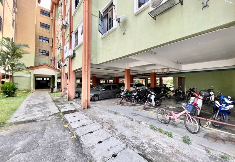 Pangsapuri Sri Pelangi