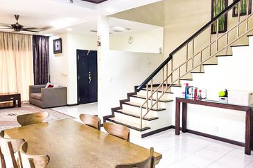 [CORNER LOT] Double Storey Link Bukit Jelutong Shah Alam