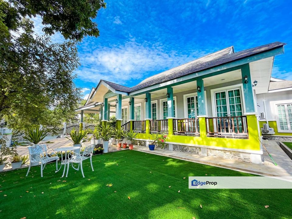 [LIKE NEW] 1.5 Storey Bungalow Monterez Golf Club Shah Alam, Selangor, Shah Alam