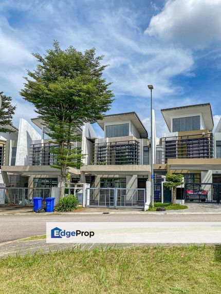 [INDOOR COURTYARD] 2 Storey Superlink Laman Glenmarie Jalan Novelis Shah Alam, Selangor, Glenmarie