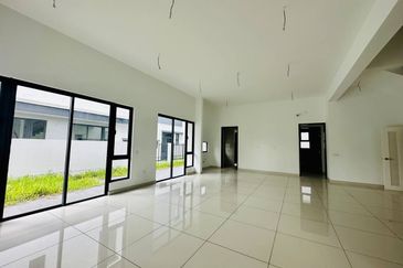 [BRAND NEW] Park Villas Trilia Residence Bukit Jelutong  3 Storey Semi-D