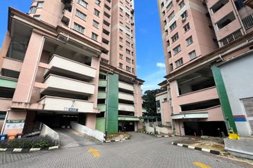 Sri Intan Apartment