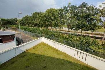 Scarlet @ Bandar Rimbayu