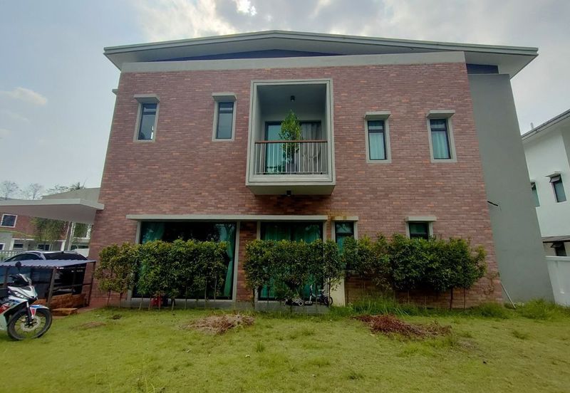 Scarlet @ Bandar Rimbayu