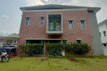 Scarlet @ Bandar Rimbayu