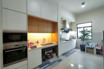 Scarlet @ Bandar Rimbayu