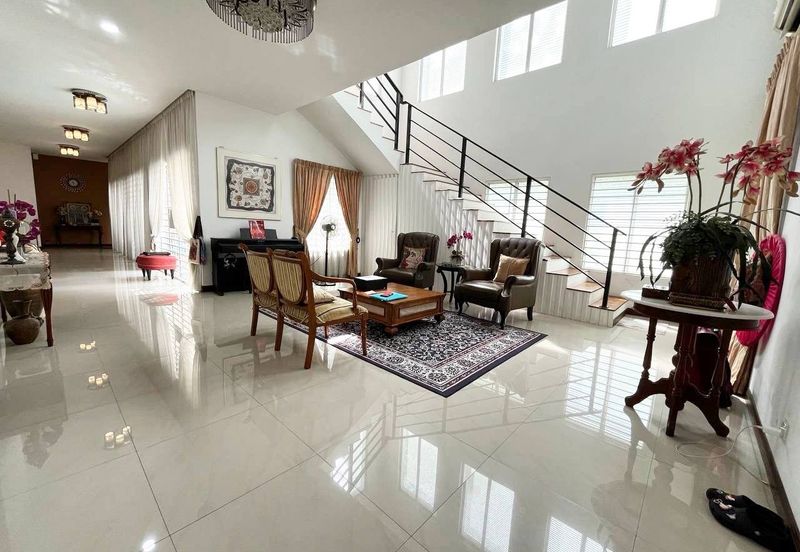 [SPACIOUS UNIT] Double Storey Bungalow Usj Avenua @ Usj Heights 