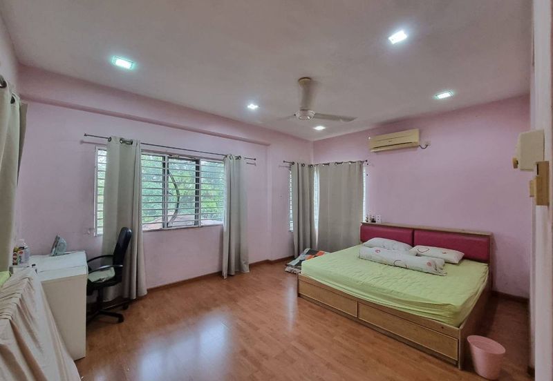 Jalan Makyong, Bandar Bukit Raja